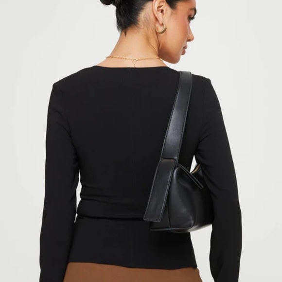 Princess Polly Gaskin Long Sleeve Top Black size 4 - Picture 4 of 8